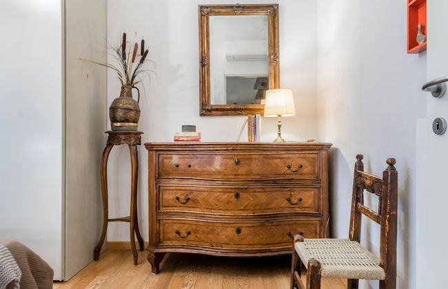 JOIVY Casa Pupa near Navigli Nightlife - Photo 4