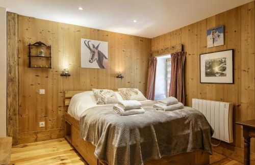 Ferme d Aristide - Chalet 160m2 Calme Sauna Vue Bus Train 250m - Photo 18