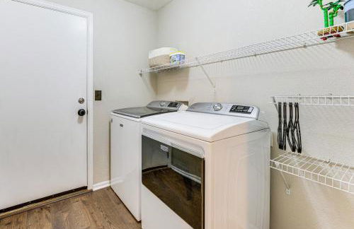 Fenced-In Yard with Deck Pet-Friendly Lochbuie Home - Foto 17