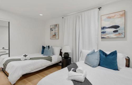 Modern Elegance- Big Group - Games - Sleeps 10 - Photo 27