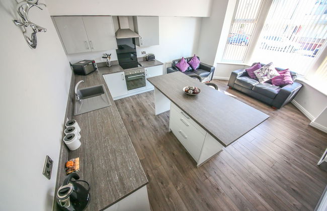 Breck Blackpool - Photo 68