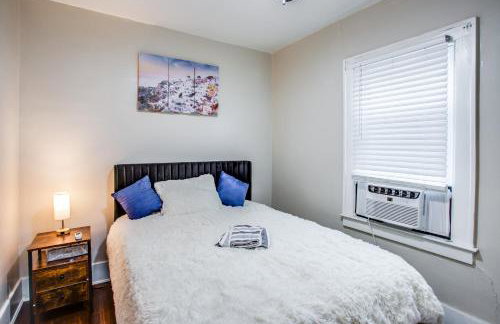 Amazing 3 bedroom home Steps, Airport, UofR, RIT, Strong - Foto 15