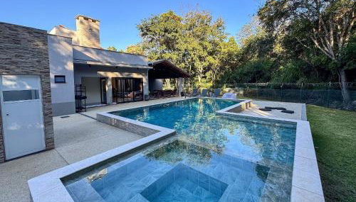 Casa com 4 suítes, piscina e sauna em Bonito - Mato Grosso do Sul - Foto 1