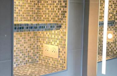 Le Mistral, Superbe Appartement 2 Chambres, Vue Mer Proximité Plage, Parking Gratuit - Foto 21