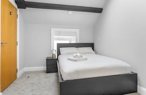 St George's Quarter Stay - Modern City Centre Duplex - Perfect for Business & Leisure - FREE PARKING - WiFi Included - Close to transport links - Foto 22