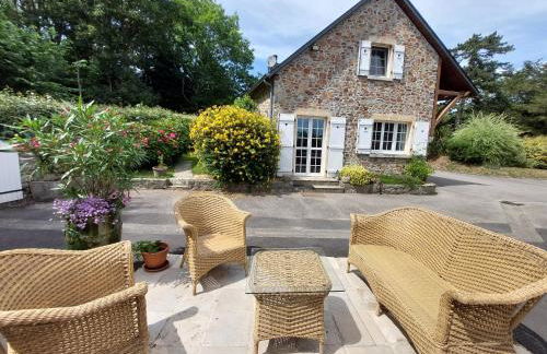 Escapade nature à deux dans un gîte cosy bordé d'un parc arboré - Foto 1