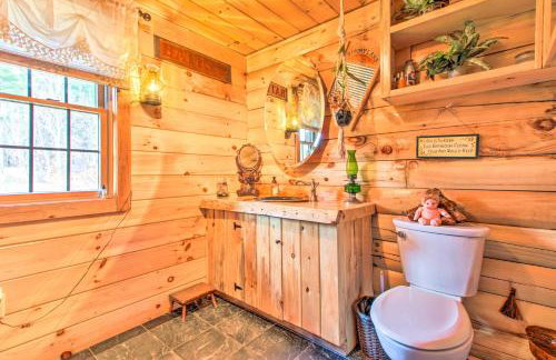 Chic Brandon Cabin with Pool, Hot Tub and Sauna! - Foto 11