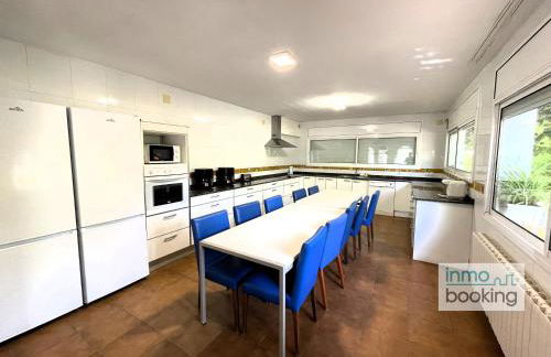 Villa Mediterrania, con piscina y barbacoa - Foto 21