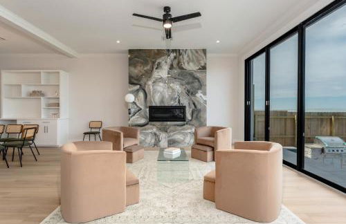 Waterfront Home with Pool Spacious Bay , Sleeps 16 - Foto 8