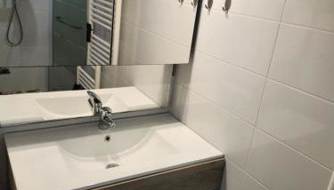 domette - Photo 3, Shower