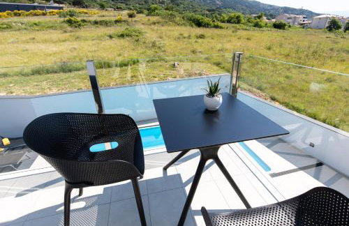 Villa Supernus II with Heated Pool - Photo 30