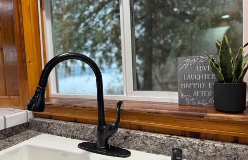 Lakeside Cabin - Foto 6