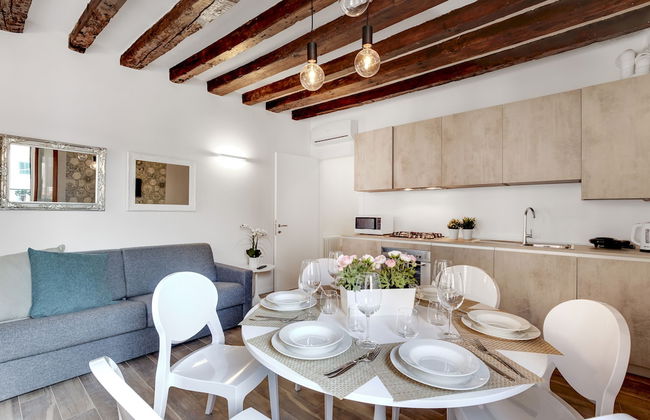 Laguna Apartments Near Giardini Biennale - Photo 24