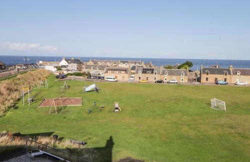 Seaview at The Doocot - Photo 32
