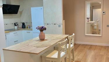 Apartamento en Oviedo con parking y wifi - Foto 3