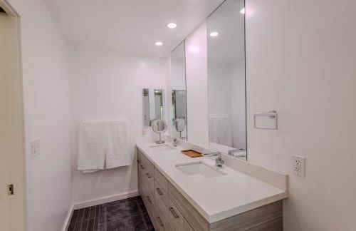 Luxury Scottsdale Retreat with Heated Pool, Hot Tub, Fire Pit & Game Room & Sleeps 12 - Foto 22