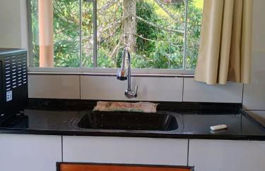 Chalé Som do Riacho e Chalé Riacho Sereno, com Hidromassagem e Lareira á 20 minutos de Gonçalves-MG - Photo 13