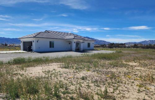 Serene Pahrump Cottage with Mountain Views! - Foto 2