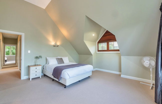 Castor Bay Home near Albany Sleeps 9 - Foto 15