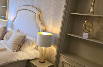 2 Bedroom Sofa bed in livingroom Castle View 1st floor sleeps 6 - Foto 13