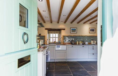 Converted Buttery Cottage in Pembrokeshire - Photo 10