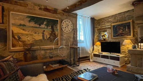 Appartement de 1634 avec balcon au sud sur jardin en plein cœur historique - Foto 5