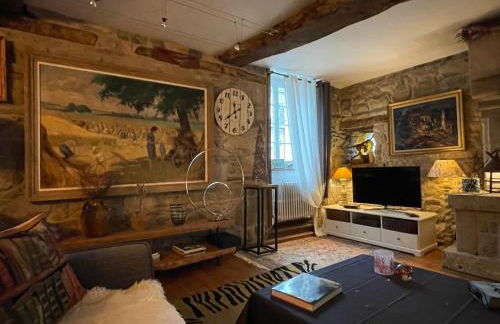 Appartement de 1634 avec balcon au sud sur jardin en plein cœur historique - Foto 5