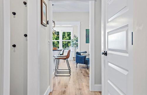 Coho Cottage, Village of Empire MI, Steps from SBD - Foto 13