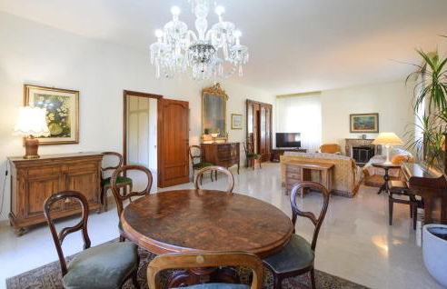 Beautiful Home In Porto Potenza Picena - Photo 5