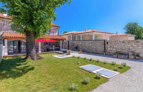 3 Bedroom Stunning Home In Brscici - Foto 12