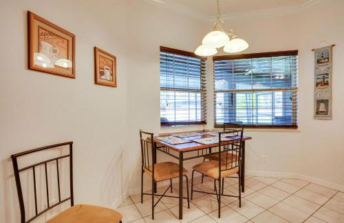 Walk to Lake Home with Screened Porch in Sebring! - Foto 10