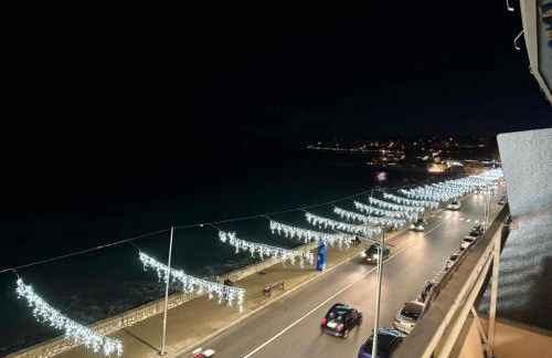 Casa Sud Menton Studio Front de Mer Vue Mer Panoramique Terrasse Parking - Foto 76