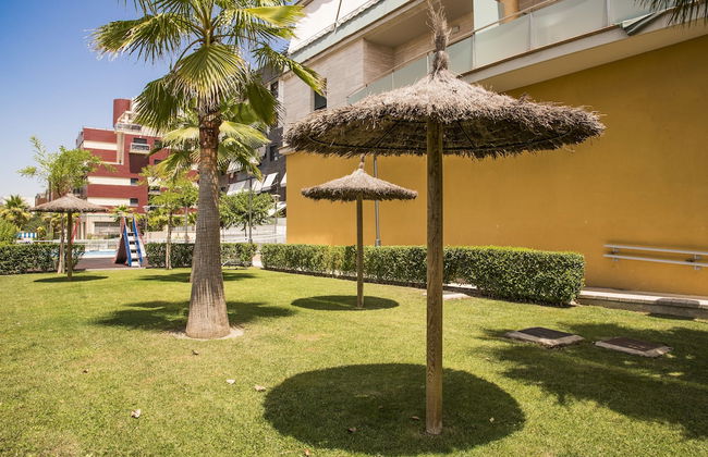 EnjoyGranada LUJO Piscina y Parking - Foto 37