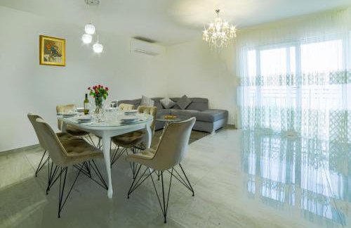 Luxury Villa Rebecca - Photo 15