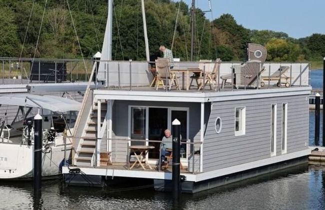 Houseboat Liliput Comfortable Holiday Residence - Foto 1
