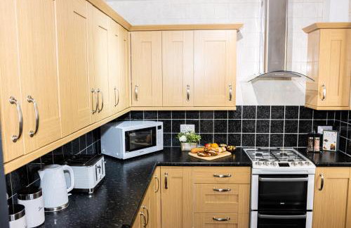 Stunning 3Bedroom Home Ideal for Long & Short Stay - Foto 29