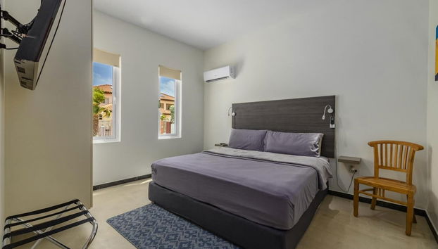 NEW Modern 4BR 4 5BA w Pool Outdoor Dining - Foto 5, Habitación