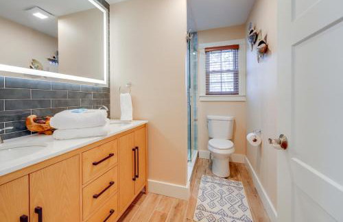 Beaches, Golf and More Family Home on Frye Island! - Foto 24