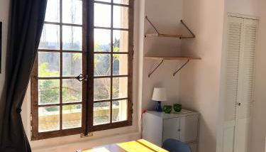 Appartement spacieux avec une vue sur Tours ( 38m²) -Gite de Bellevue - Photo 4