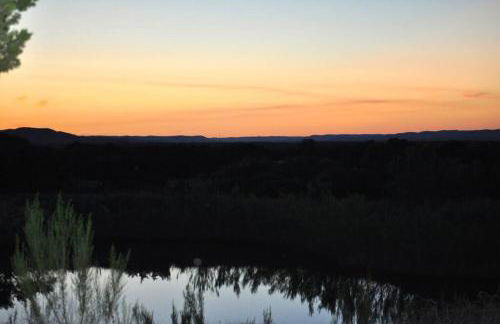 Cottage with Hot Tub and Pool Bandera, TX. - Foto 20