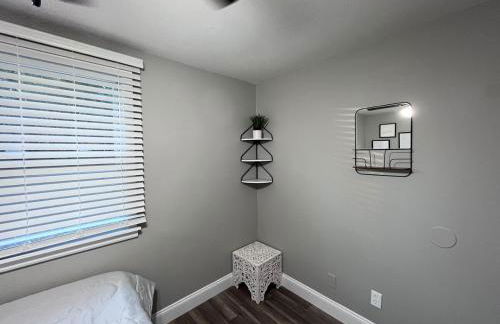 Modern 3BR Home near Raleigh and RTP, EV Charger and Arcade - Foto 6