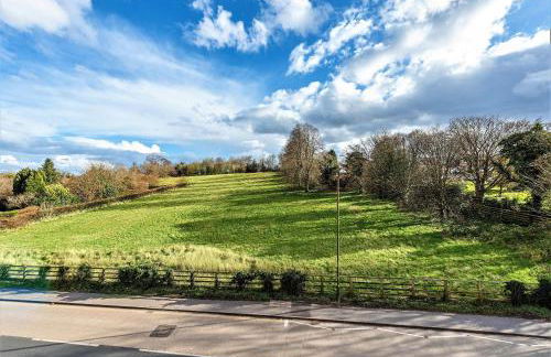 Deanway Serviced Apartments Chalfont St Giles By 360Stays - Photo 128