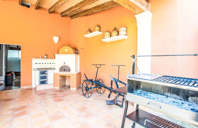 5 bedroom House in Maria de la Salut with private pool and garden - Photo 32