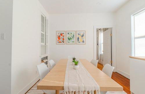 Harvard 3BDR- 5 Min Walk to Davis Sq - Free Parking - Foto 2