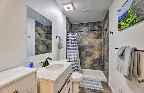 Pet-Friendly Digs with Fire Pit and Large Yard! - Foto 14