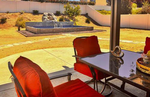 Pool & Yard: Luxe Beaumont Getaway! - Foto 25