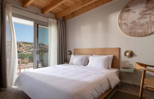 FOS Luxury Suites - Photo 17