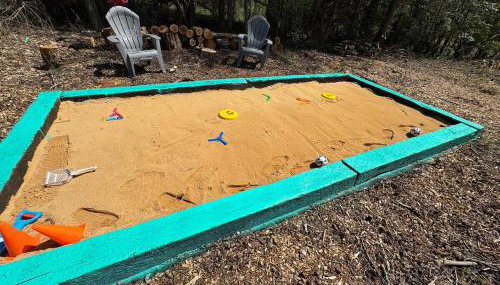 Giggling Creek Cottage - BedJet! King Sized! Gazebo, 45 Acres, Arcades, Nintendo, more - Foto 4