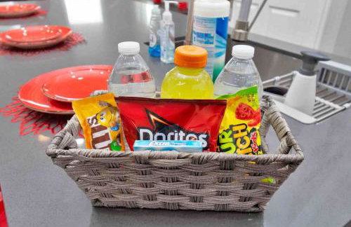 Prolific Red Luxe: Private Deck + Stylish Living - Photo 20