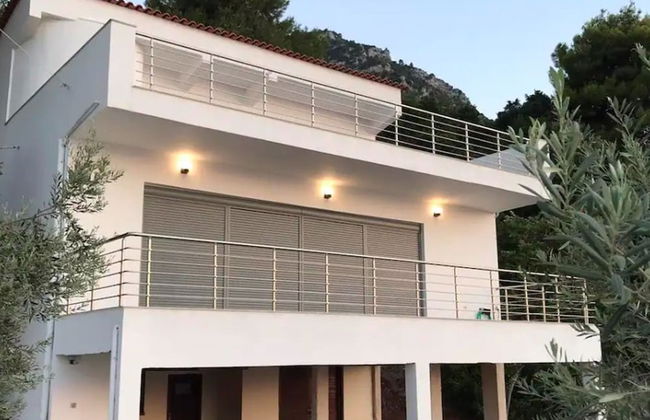 Villa Christina Asproneri With Panoramic Sea View - Photo 2